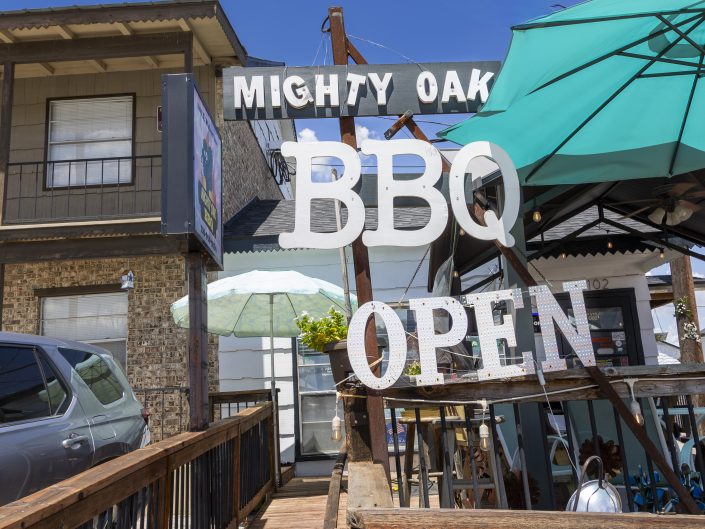 Mighty Oak BBQ